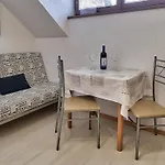 Apartmaji Jost Lägenhet *