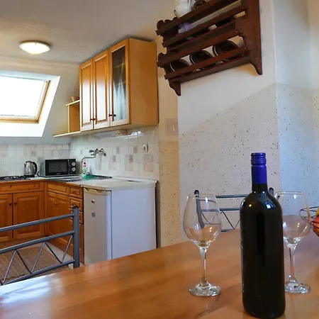 Apartmaji Jost *