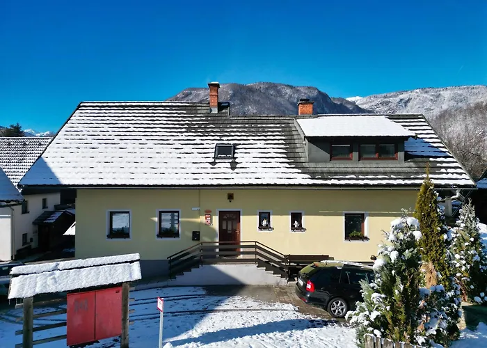 Apartmaji Jost Appartamento *